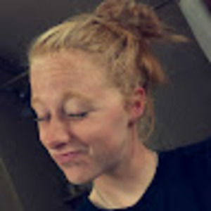 Meet your Posher, Courtney